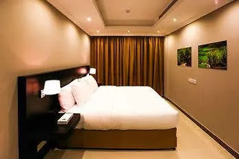 Dara Salam Aparthotel Jeddah 3*,